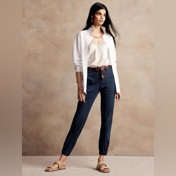 Banana Republic Pants - Banana Republic Slim Utility Pant Hyper Navy Size 4